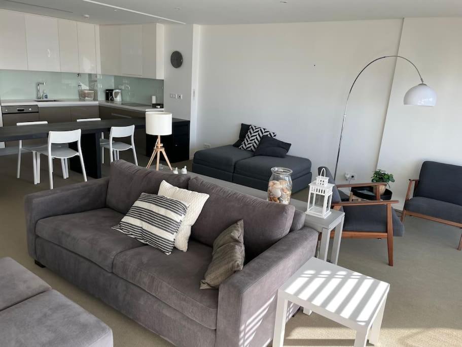 Fuzeta Stylish 1 Bedroom Apartment - Amazing Views Exterior photo